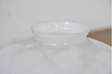 和製アンティーク　つるんとした質感が可愛らしい!様々なインテリアに馴染む半球型ランプシェード(照明カバー、吊り下げ照明、ペンダントライト、天井照明、シェード、電笠)(R-083807)
