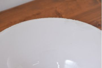 和製アンティーク　つるんとした質感が可愛らしい!様々なインテリアに馴染む半球型ランプシェード(照明カバー、吊り下げ照明、ペンダントライト、天井照明、シェード、電笠)(R-083807)