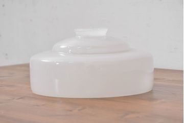 和製アンティーク　シンプルなのに存在感がある浅盛ガラスシェード(照明カバー、吊り下げ照明、ペンダントライト、天井照明、電笠)(R-083810)