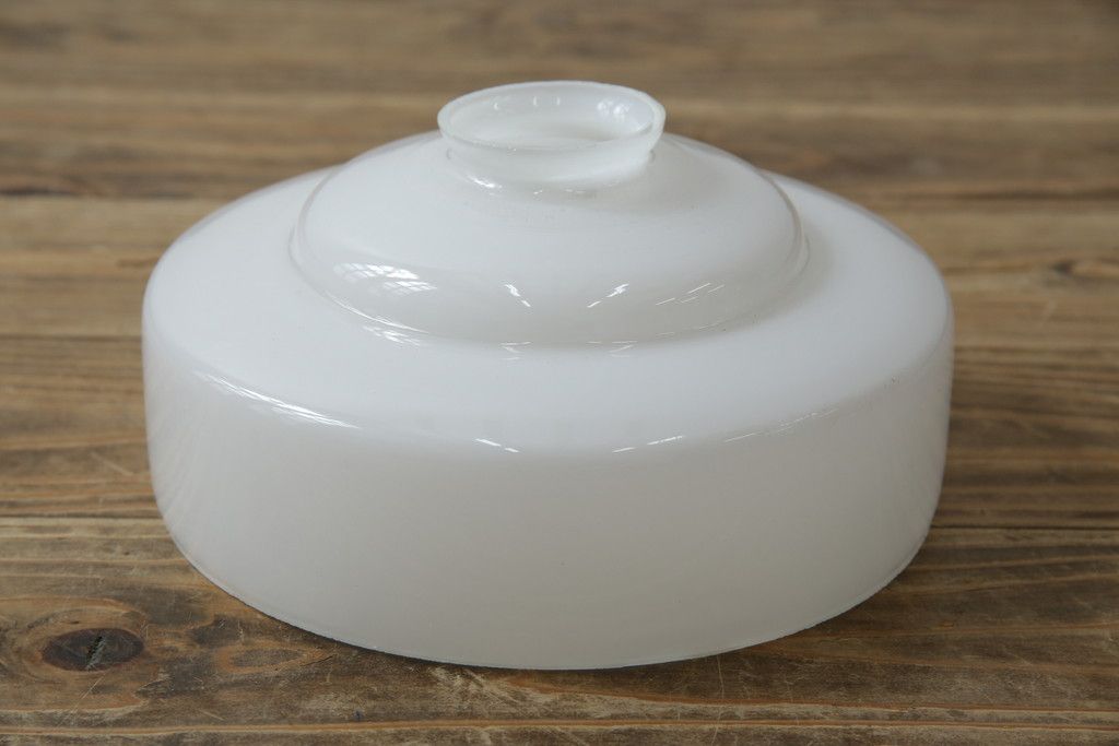 和製アンティーク　シンプルなのに存在感がある浅盛ガラスシェード(照明カバー、吊り下げ照明、ペンダントライト、天井照明、電笠)(R-083810)