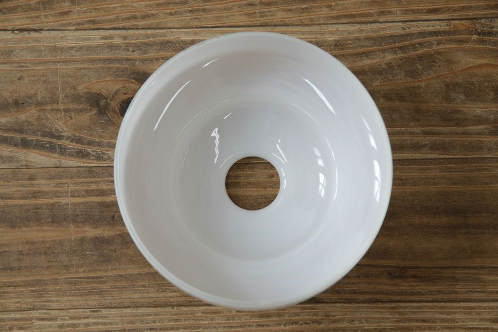 和製アンティーク　シンプルなのに存在感がある浅盛ガラスシェード(照明カバー、吊り下げ照明、ペンダントライト、天井照明、電笠)(R-083810)