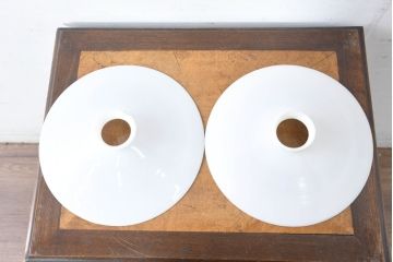 《引っ掛けシーリング式ペンダントライト加工費込み》　和製アンティーク　戦前　レトロな平笠2個セット(天井照明カバー、吊り下げ照明カバー、シェード、電笠)(R-083815)