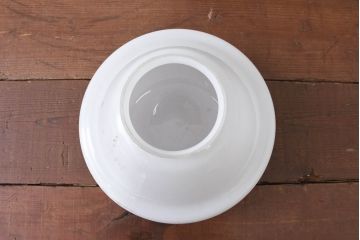 和製アンティーク　光を柔らかく拡散し温かみのある空間を演出する乳白ガラスペンダントライト(天井照明カバー、吊り下げ照明、シェード、電笠)(R-083818)