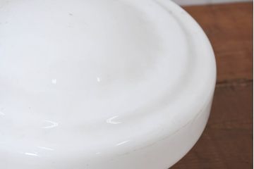 和製アンティーク　光を柔らかく拡散し温かみのある空間を演出する乳白ガラスペンダントライト(天井照明カバー、吊り下げ照明、シェード、電笠)(R-083818)