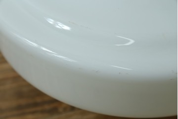 和製アンティーク　やわらかい曲線のフォルムが美しい乳白ガラスペンダントライト　(R-083819)