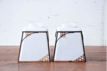 《引っ掛けシーリング式ペンダントライト加工費込み》　和製アンティーク　ベークライト　セルロイド装飾　昭和のなつかしさ漂ううペンダントライト2個セット(天井照明カバー、吊り下げ照明、シェード)(R-083837)