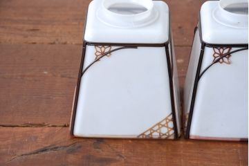 《引っ掛けシーリング式ペンダントライト加工費込み》　和製アンティーク　ベークライト　セルロイド装飾　昭和のなつかしさ漂ううペンダントライト2個セット(天井照明カバー、吊り下げ照明、シェード)(R-083837)