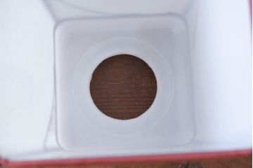 《引っ掛けシーリング式ペンダントライト加工費込み》　和製アンティーク　ベークライト　セルロイド装飾　昭和のなつかしさ漂ううペンダントライト2個セット(天井照明カバー、吊り下げ照明、シェード)(R-083837)