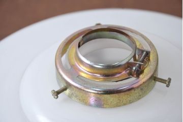 《引っ掛けシーリング式ペンダントライト加工費込み》　和製アンティーク　セルロイド装飾　上品な花模様の装飾が魅力的なペンダントライト(天井照明カバー、吊り下げ照明、シェード、電笠)(R-083841)