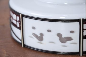 《引っ掛けシーリング式ペンダントライト加工費込み》　和製アンティーク　セルロイド装飾　渋みある色合いと繊細なデザインが美しいペンダントライト(天井照明カバー、吊り下げ照明、シェード、電笠)(R-083842)
