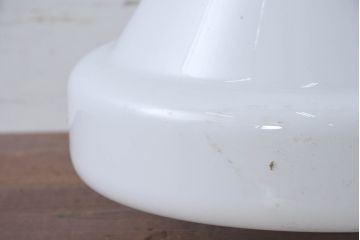 和製アンティーク　シンプルなフォルムが美しい乳白ガラスペンダントライト2個セット(天井照明カバー、吊り下げ照明、シェード、電笠)(R-083847)