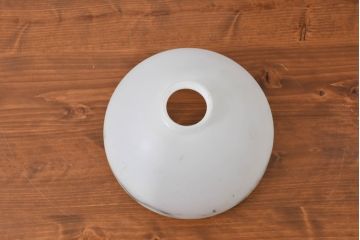 和製アンティーク　和の美を纏う優雅な乳白色ランプシェード(照明カバー、吊り下げ照明、ペンダントライト、天井照明、電笠)(R-083851)