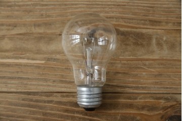 和製ビンテージ　HITACHI (日立)　非売品　限定ライト　記念ノベルティ　記念品　読売ジャイアンツ　ユニークなデザインでインテリアに遊び心をプラスするテーブルライト　(R-083865)