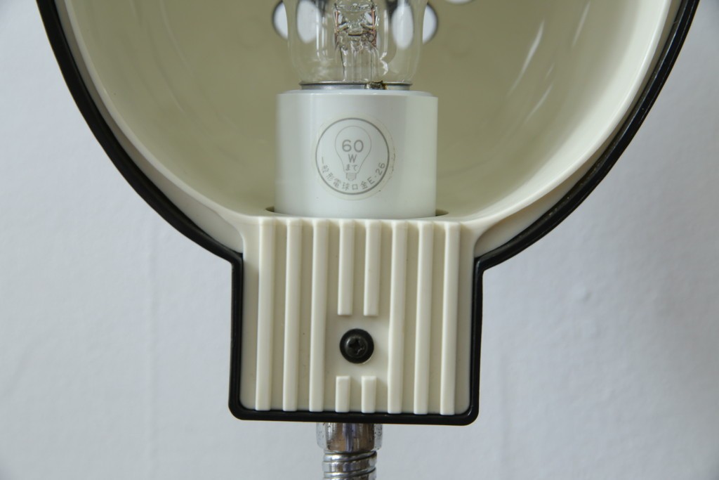 和製ビンテージ　HITACHI (日立)　非売品　限定ライト　記念ノベルティ　記念品　読売ジャイアンツ　ユニークなデザインでインテリアに遊び心をプラスするテーブルライト　(R-083865)