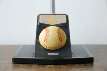 和製ビンテージ　HITACHI (日立)　非売品　限定ライト　記念ノベルティ　記念品　読売ジャイアンツ　ユニークなデザインでインテリアに遊び心をプラスするテーブルライト　(R-083865)