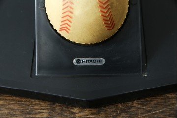 和製ビンテージ　HITACHI (日立)　非売品　限定ライト　記念ノベルティ　記念品　読売ジャイアンツ　ユニークなデザインでインテリアに遊び心をプラスするテーブルライト　(R-083865)