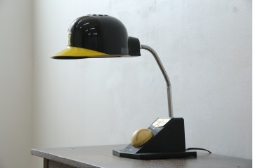 和製ビンテージ　HITACHI (日立)　非売品　限定ライト　記念ノベルティ　記念品　阪神タイガース　ユニークなデザインでインテリアに遊び心をプラスするテーブルランプ　(R-083866)