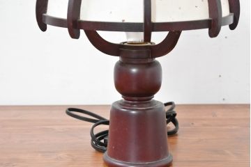 和製ビンテージ　民芸家具　木芸研究会　温かみある木製フレームが魅力的なスタンドライト(テーブルランプ、テーブル照明、テーブルライト、デスクライト、デスクスタンド、卓上照明、ヴィンテージ)(R-083869)
