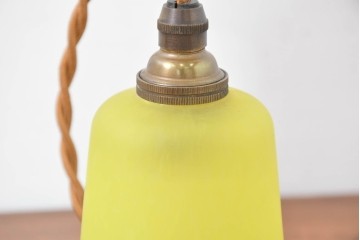 フランスヴィンテージ　ビタミンカラーが可愛らしいガラスシェードのペンダントライト　(R-083888)