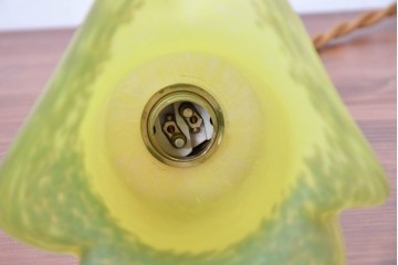 フランスヴィンテージ　ビタミンカラーが可愛らしいガラスシェードのペンダントライト　(R-083888)