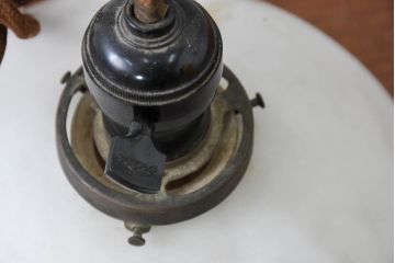 《引っ掛けシーリング式ペンダントライト加工費込み》　和製アンティーク　昭和レトロな雰囲気たっぷりのペンダントライト(ペンダントランプ、吊り下げ照明、天井照明、シェード、電笠)(R-083895)