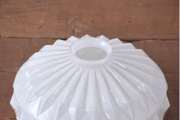 和製アンティーク　被せガラス　繊細なデザインが気品溢れる電笠(ペンダントライト、吊り下げ照明、天井照明、シェード)(R-083898)