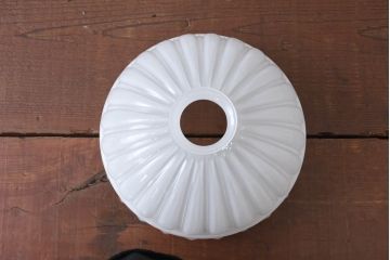 和製アンティーク　被せガラス　レトロな雰囲気と可愛らしいデザインが魅力の電笠(ペンダントライト、吊り下げ照明、天井照明、シェード)(R-083899)