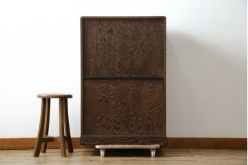 中古　美品!!　高級工芸家具　静岡指物　県知事賞受賞品　前面桑(クワ)材　天板・側面キハダ材　縦型収納箪笥(収納棚、戸棚、サイドチェスト、引き出し、整理箪笥、和タンス、たんす)(R-083920)