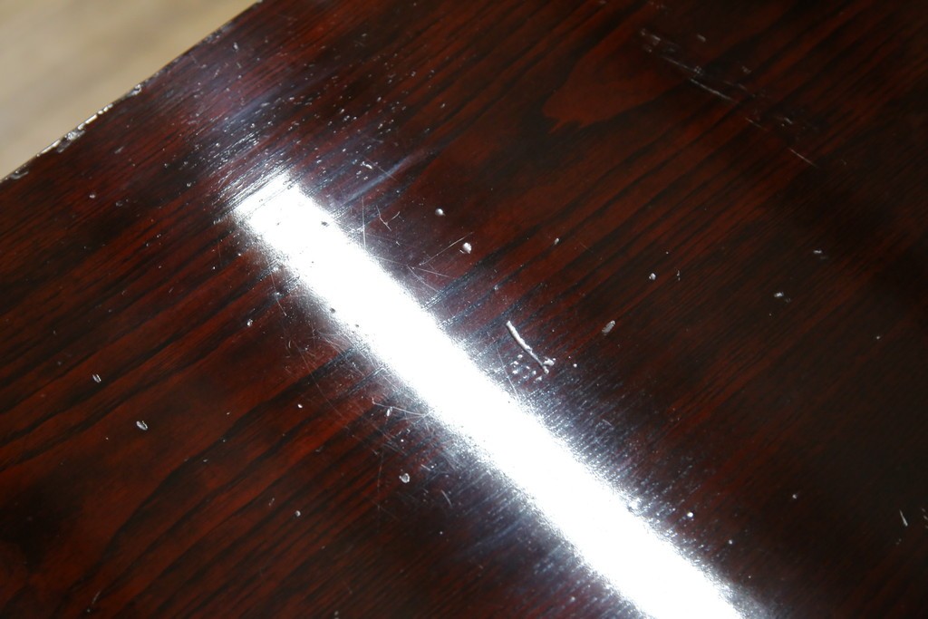 和製ビンテージ　木地呂塗り　漆塗り　凝った金具が上質な和の雰囲気を引き立てる仙台小箪笥　(R-083924)