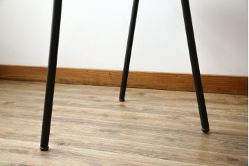 中古　美品　IDEE(イデー)　SOUDIEUX(スデュー)　ナチュラルな風合いが魅力的なテーブル(ダイニングテーブル、作業台)(定価約28万円)(R-083925)