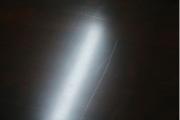 中古　北海道民芸家具　深みのある色合いとクラシカルな雰囲気が魅力的なダイニングテーブル(R-083927)