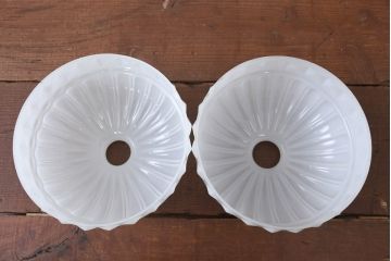 和製アンティーク　被せガラス　レトロな雰囲気と可愛らしいデザインが魅力の電笠2点セット(ペンダントライト、吊り下げ照明、天井照明、シェード)(R-083929)