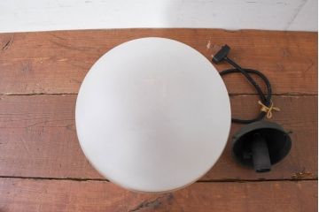 和製アンティーク　丸みあるフォルムで中央のラインが珍しいペンダントライト(天井照明、吊り下げ照明、シェード、電笠)(R-083942)