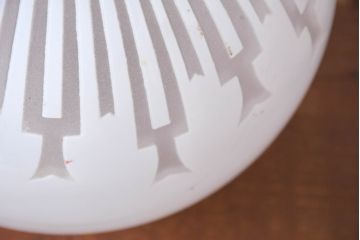 和製アンティーク　丸みあるフォルムで珍しいデザインのペンダントライト(天井照明、吊り下げ照明、シェード、電笠)(R-083943)