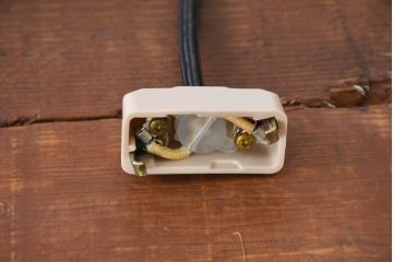 和製アンティーク　丸みあるフォルムで珍しいデザインのペンダントライト(天井照明、吊り下げ照明、シェード、電笠)(R-083943)