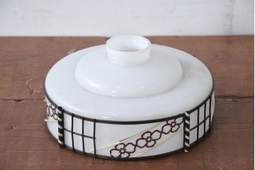 《引っ掛けシーリング式ペンダントライト加工費込み》　和製アンティーク　セルロイド装飾　和の奥ゆかしい雰囲気を醸し出すデザインが魅力的なペンダントライト(天井照明カバー、吊り下げ照明、シェード、電笠)(R-083955)