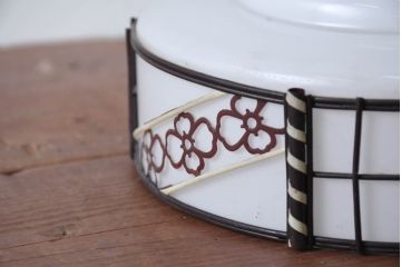 《引っ掛けシーリング式ペンダントライト加工費込み》　和製アンティーク　セルロイド装飾　和の奥ゆかしい雰囲気を醸し出すデザインが魅力的なペンダントライト(天井照明カバー、吊り下げ照明、シェード、電笠)(R-083955)