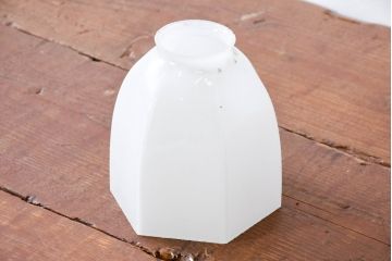 《引っ掛けシーリング式ペンダントライト加工費込み》　和製アンティーク　レトロなミルクガラスのぺンダントライト(天井照明カバー、吊り下げ照明、シェード、電笠)(R-083957)