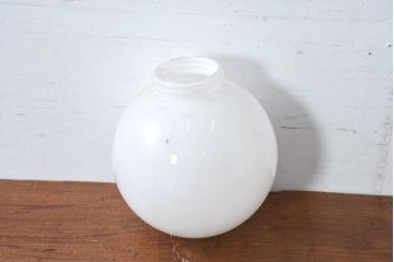 《天井・壁付け照明加工費込み》　和製アンティーク　球体型　レトロな丸いフォルムが可愛らしいウォールライト(天井照明、壁付け照明、シーリングライト)(R-083964)
