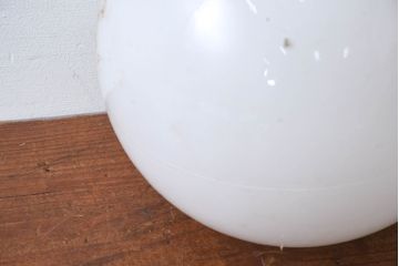 《天井・壁付け照明加工費込み》　和製アンティーク　球体型　レトロな丸いフォルムが可愛らしいウォールライト(天井照明、壁付け照明、シーリングライト)(R-083964)