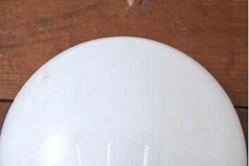 《天井・壁付け照明加工費込み》　和製アンティーク　球体型　レトロな丸いフォルムが可愛らしいウォールライト(天井照明、壁付け照明、シーリングライト)(R-083964)
