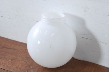《天井・壁付け照明加工費込み》　和製アンティーク　球体型　レトロな丸いフォルムが可愛らしいウォールライト(天井照明、壁付け照明、シーリングライト)(R-083965)