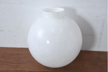 《天井・壁付け照明加工費込み》　和製アンティーク　球体型　レトロな丸いフォルムが可愛らしいウォールライト(天井照明、壁付け照明、シーリングライト)(R-083967)