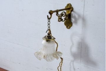イギリスアンティーク　灯りひとつで壁際を特別な場所に変える壁掛け照明(ウォールライト、ウォールランプ、壁付け照明、英国)(R-083969)