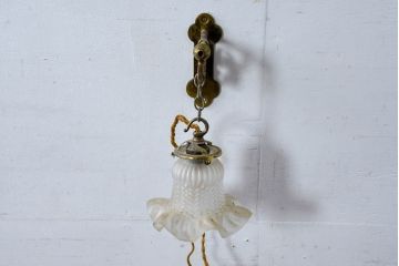 イギリスアンティーク　灯りひとつで壁際を特別な場所に変える壁掛け照明(ウォールライト、ウォールランプ、壁付け照明、英国)(R-083969)