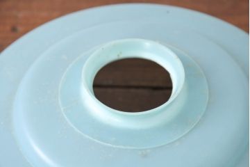 《引っ掛けシーリング式ペンダントライト加工費込み》　和製アンティーク　ベークライト製　ノスタルジックな輝きを演出するセルロイド装飾が美しいペンダントライト(シェード、電笠、吊り下げ照明、天井照明、照明カバー)(R-083980)