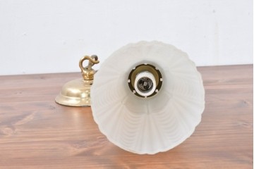 《引っ掛けシーリング式ペンダントライト加工費込み》　フランスヴィンテージ　輸入品　エレガントなゴールド色が映えるチェーン付きペンダントライト2個セット　(R-083984)