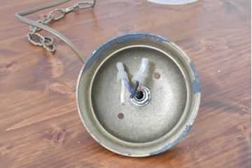 《引っ掛けシーリング式ペンダントライト加工費込み》　フランスヴィンテージ　輸入品　エレガントなゴールド色が映えるチェーン付きペンダントライト2個セット　(R-083984)