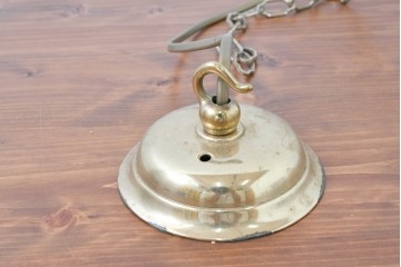 《引っ掛けシーリング式ペンダントライト加工費込み》　フランスヴィンテージ　輸入品　エレガントなゴールド色が映えるチェーン付きペンダントライト2個セット　(R-083984)