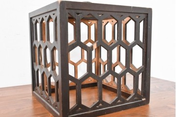 《引っ掛けシーリング式ペンダントライト加工費込み》　和製ヴィンテージ　希少な廃盤品!　松本民芸家具　和モダンな空間を演出する亀甲型笠天井照明　(R-083985)